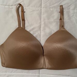 Tan Seamless Wireless Bra with Adjustable Straps